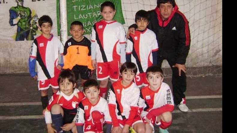 El Rojinegro goleó 4-1 en la categoría 2005..