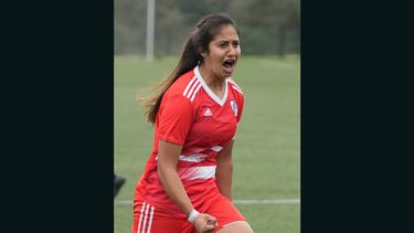CON EL ALMA. Delfina Zaputovich celebra su primer gol en la Reserva de River Plate.