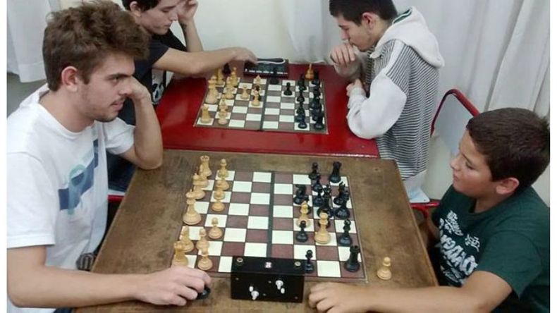 Una de las partidas del sábado..