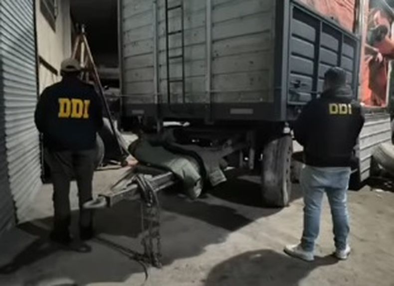 El rodado que conduc&iacute;a el camionero detenido ya hab&iacute;a sido modificado por los delincuentes.