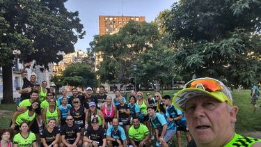 SELFIE. Los representantes del Caldara’s Team no faltaron a la última cita del año.