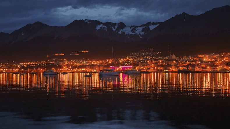 Fiesta Nacional de la Noche más Larga en Ushuaia. (tripin.travel)..png