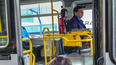 A partir del lunes 1 de abril, viajar en colectivos y trenes sería más caro.