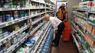 CAÍDA. El poder adquisitivo perdió entre un 50% y un 80%. &nbsp;