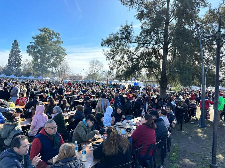 En 2024 la Fiesta del Locro convocó a más de 15 mil personas en Zelaya.&nbsp;