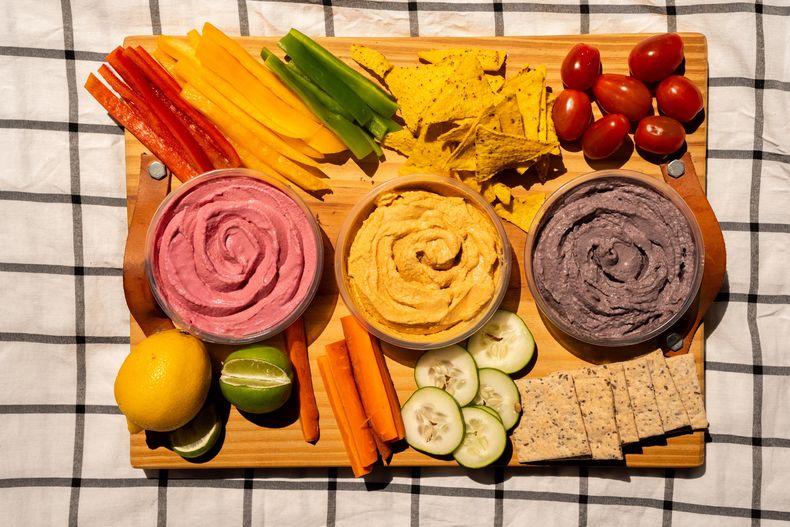 KYROS HUMMUS. Líder en la elaboración de hummus y tahini, ofrece una amplia variedad de opciones aptas para veganos y celíacos.
