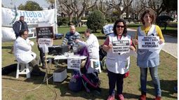 RADIO. En la plaza 12 de Octubre los docentes pilarenses se hicieron oír..