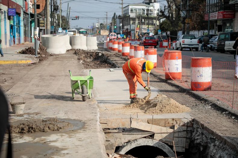 RUTA 8. Las nuevas paradas se usarán mientras dure la obra.