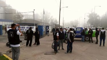 Trabajadores de Gepsa se manifestaron en la puerta de la planta