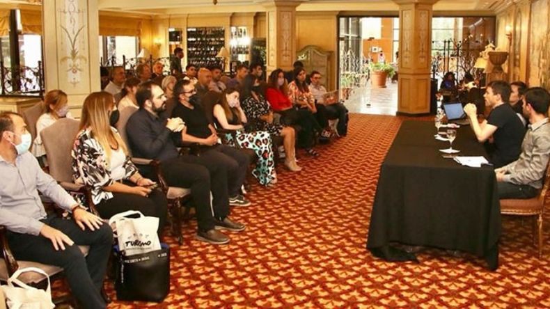 ENCUENTRO. Los operadores turísticos se reunieron en el Sheraton de Pilar..