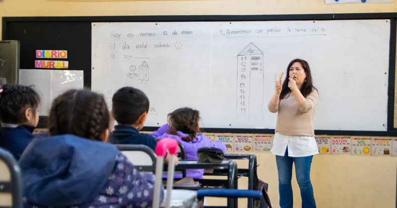DOCENTES Esperan una mejora salarial para enfrentar la inflacin y la devaluacin