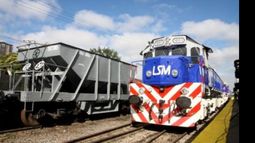Las antiguas locomotoras del San Martín tienen su vida útil vencida..