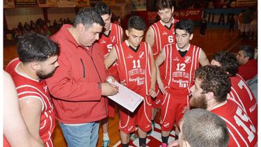 ILUSIONADO. Silva renovó con el Rojo y amplió su cuerpo técnico..