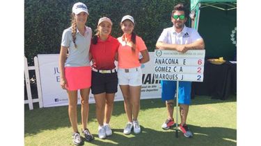 Agustina Gómez Cisterna (2ª en foto) fue 2ª en Hurlingham..