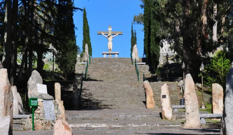 El Calvario de Tandil es una de las principales atracciones de la ciudad bonaerense. Foto. Infocielo..webp