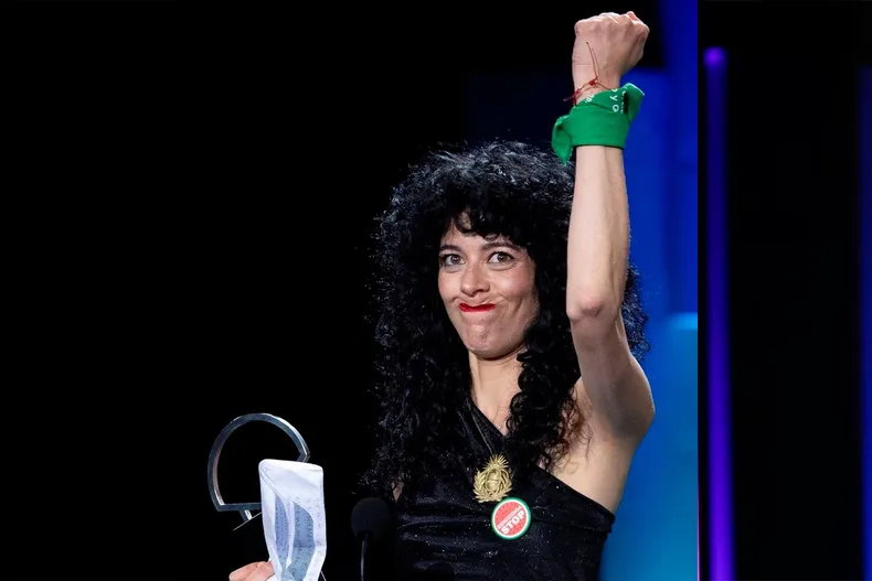Camila Plaate fue premiada por Belén en San Sebastián. (minutouno.com).