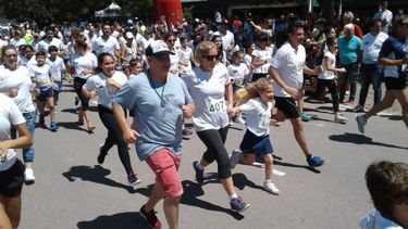 Corriendo en familia, el Colegio Solar celebró sus 25 años