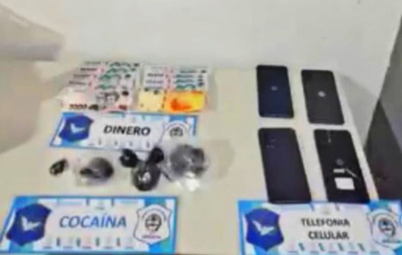 Los elementos secuestrados durante el operativo en el que fueron detenidos los dealers.&nbsp;