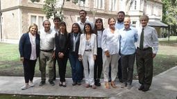 EQUIPO. Municipio, Consejo Escolar y Jefatura Distrital, en la presentación..