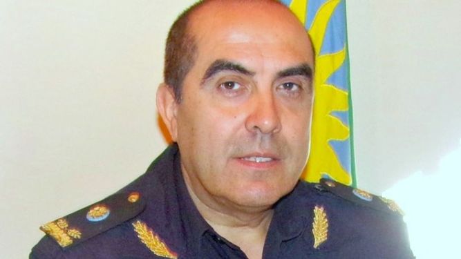 ÚLTIMOS DÍAS. Aún con el uniforme policial, Piazzale prepara su pase a la Secretaría de Seguridad del Municipio..