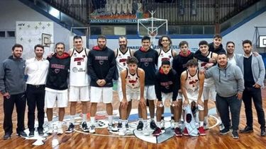 NOVENO EN FILA. Derqui tras superar a Caza y Pesca en Torcuato.(Foto: Club Presidente Derqui)..