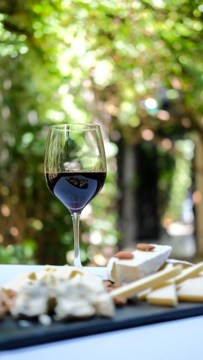 La ruta del vino en el barrio porteño de Chacarita. (malevamag.com)..jpg