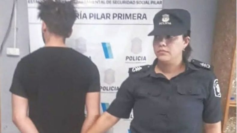 El detenido se desempeña como chofer de Uber. .