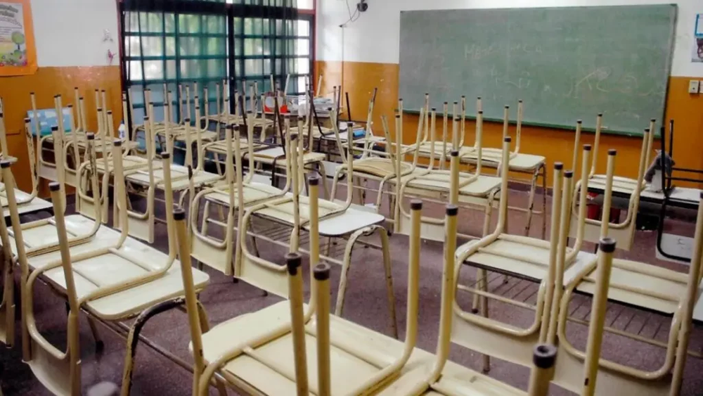 Los docentes pidieron una nueva reunión paritaria y reclamó una recomposición salarial para los nucleados en la Provincia ante el aumento del costo de vida.