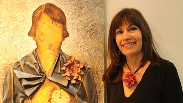 Brigitte Manzanares tena 40 aos de trayectoria como artista plstica