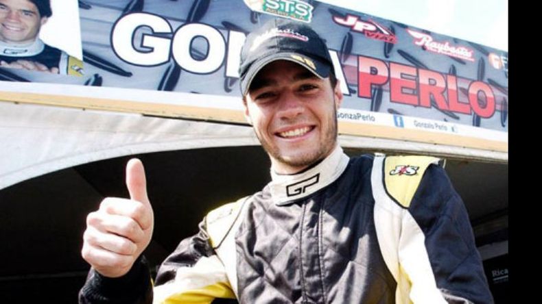 “Se encara el año con la cabeza puesta en dos cosas: ingresar al play off y traer la Copa de Plata a Pilar. Trabajaremos duro para dar batalla en todas las carreras y cumplir todos los objetivos. ¡Felicidades!” Gonzalo Perlo, TC Pista..