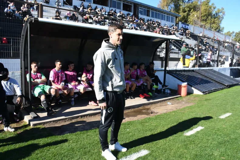 TÉCNICO. Ariel Otermín lleva 7 partidos al frente de Real Pilar y sumó 15 puntos de los 21 posibles.&nbsp;