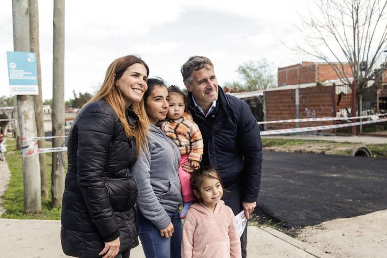 RECORRIDA. Peralta, en la ruta 8, uno de los altos de su cierre de campaña.