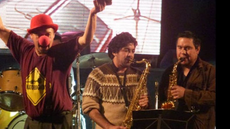 Skatológicos dió un gran show el viernes por la noche..
