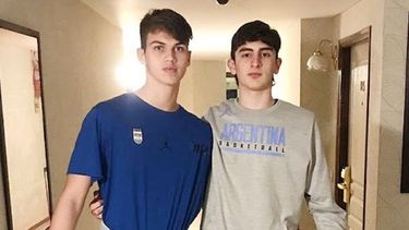 SELECCIONADOS. Giovannetti (izq.) junto a Juan Bocca, de Capilla. .