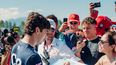 Colapinto y sus fans, una postal de cada carrera de la Fórmula 1. Colapinto y sus fans, una postal de cada carrera de la Fórmula 1.