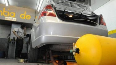 Colocar un equipo de gas en el automóvil puede costar hasta $1.000.000.