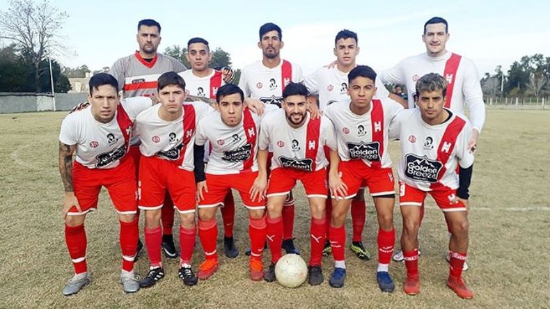 EQUIPO. Atlético sumó 3 puntos clave por la permanencia..