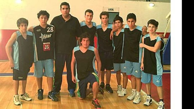 Los Sub 17 de Peñarol sumaron una victoria de 70-62 frente a Arenal..