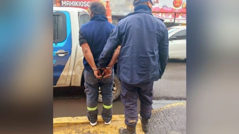 El sujeto estaba radicado en el barrio Luchetti de Villa Rosa, donde amenazaba a sus vecinos. Foto @juancaimpacto.