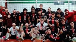 Derqui quedó a un punto de asegurar su lugar en Zona Campeonato. Derqui quedó a un punto de asegurar su lugar en Zona Campeonato.