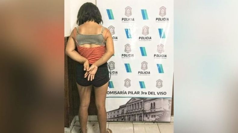 Una de las integrantes de la banda fue detenida y se busca a sus dos cómplices. .