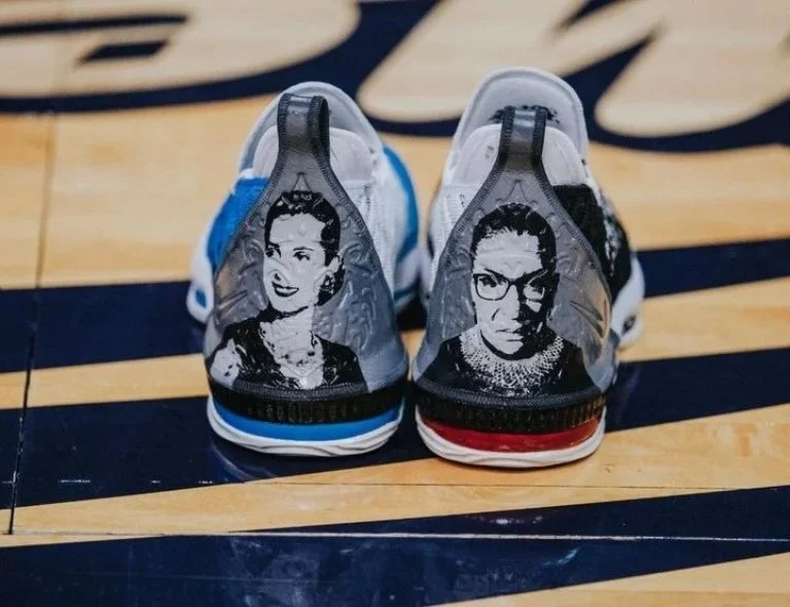 Las zapatillas que Diana Taurasi usó en 2019. (Vogue).png