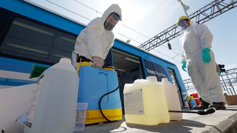 EN TRENES. Las pruebas comenzaron en las últimas horas y se ampliarían a otros medios de transporte..