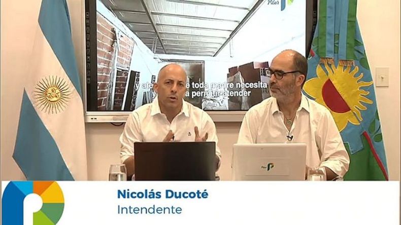 CONTACTO. Ducoté habló de todo junto al jefe de Gabinete..