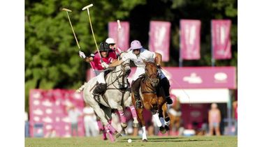 NUEVE. Facu Pieres terminó como goleador, en la tarde de Hurlingham..