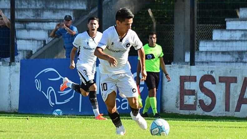 COMPETENCIA. “Me falta ritmo”, resaltó Chambi tras ‘su vuelta a la cancha..