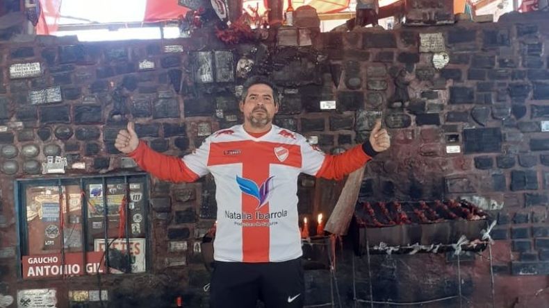 CUESTIÓN DE FE. Rosende y un pedido especial en el santuario del Gauchito Gil. .