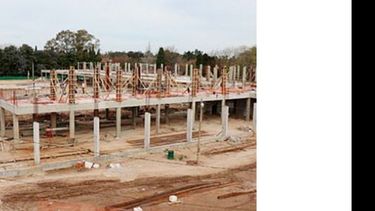 PLANES. La construcción del hospital no tiene plazo, pero sí dos ideas distintas..