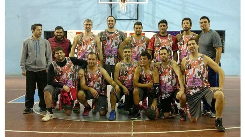 EL PRIMERO ADENTRO. Sportivo sacó ventaja en el arranque de los cuartos de final..
