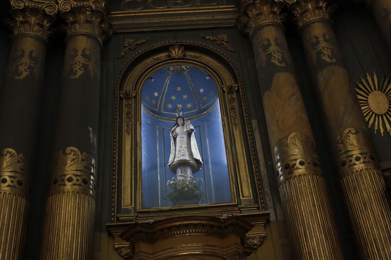 El altar de la Parroquia Nuestra Señora del Pilar fue restaurado al igual que varias de sus principales figuras.&nbsp;